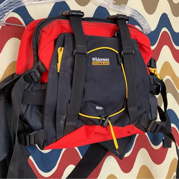 2000s Wilderness Technology Mojo Mega Hiking Bag - Picture 2 of 8